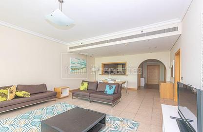 Apartment - 3 Bedrooms - 4 Bathrooms for rent in Al Das - Shoreline Apartments - Palm Jumeirah - Dubai