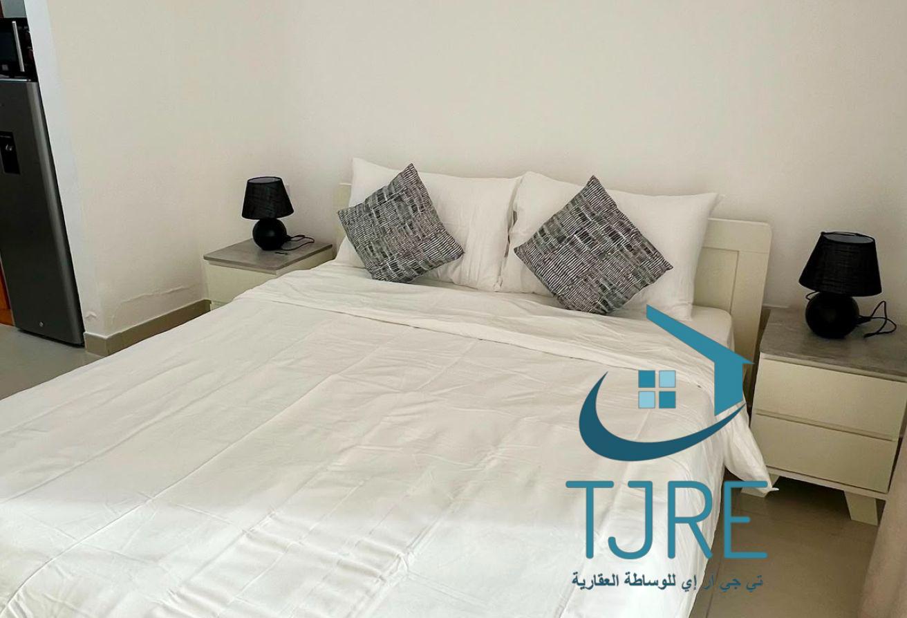 Studio Apartment in Lakeside B IMPZ Bright Layout photo 7