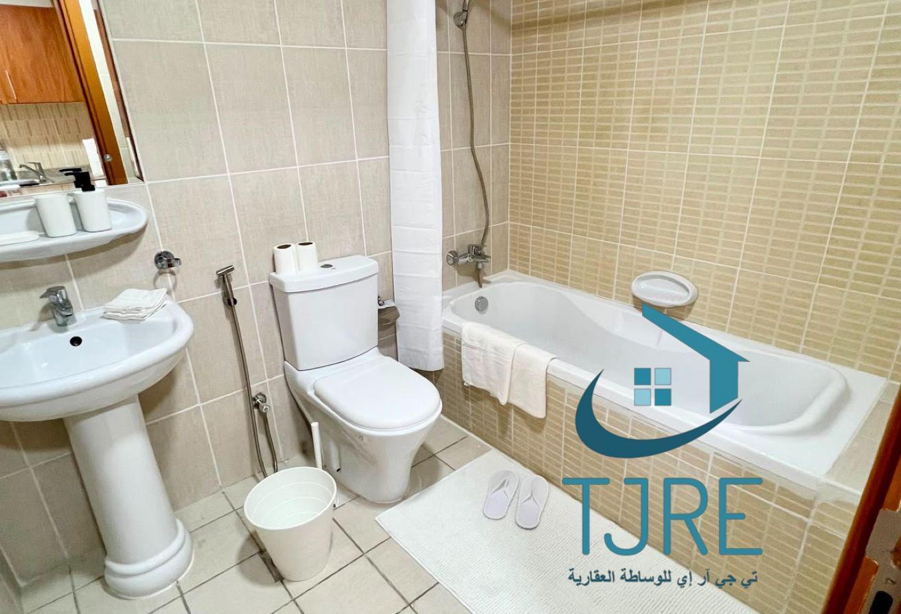 Studio Apartment in Lakeside B IMPZ Bright Layout photo 11
