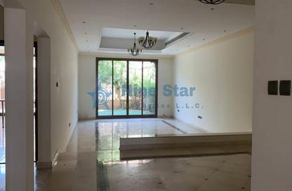 Villa - 4 Bedrooms - 4 Bathrooms for rent in Jumeirah 1 Villas - Jumeirah 1 - Jumeirah - Dubai