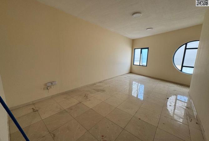 80281985 - Property Image 2