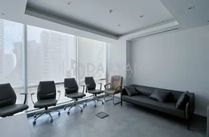 مكتب للبيع في برج تماني - الخليج التجاري - دبي