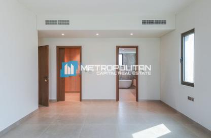 Villa - 4 - 7 for sale in Bloom Living - Zayed City (Khalifa City C) - Khalifa City - Abu Dhabi