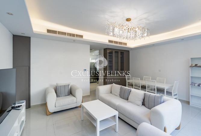 77376600 - Property Image 2