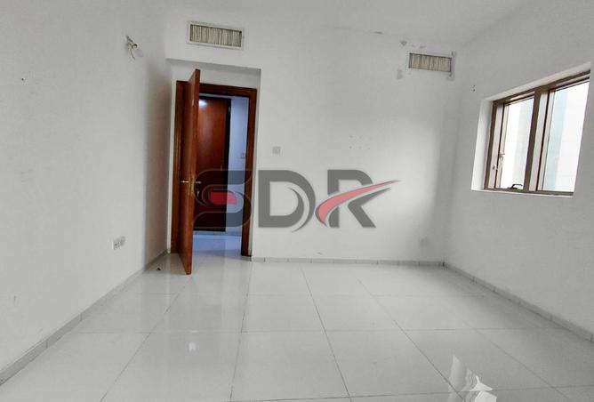 136093569 - Property Image 2