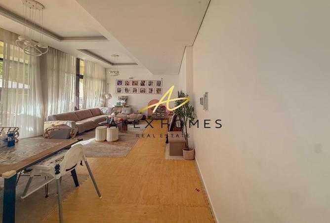 70297720 - Property Image 3