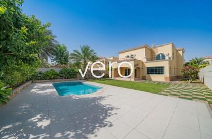 Villa - 4 Bedrooms - 5 Bathrooms for rent in District 5 - Jumeirah Park - Dubai Villa - 4 Bedrooms - 5 Bathrooms for rent in District 5 - Jumeirah Park - Dubai