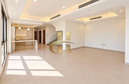 Villa - 4 - 5 for rent in Moonbay Villas - District 15 - Jumeirah Village Circle - Dubai