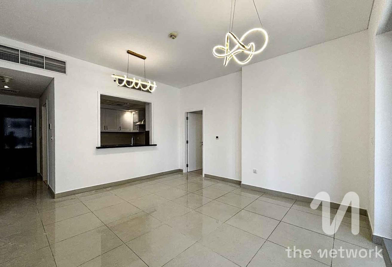 Upgraded | Large 2 Bed | High Floor photo 19