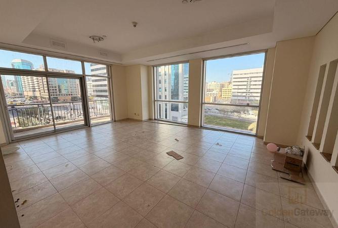 92285708 - Property Main Image