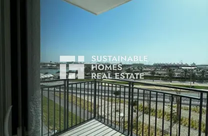 Apartment - Studio - 1 Bathroom for rent in Waters Edge - Yas Island - Abu Dhabi