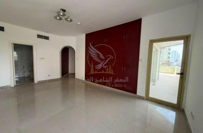 Apartment - 3 Bedrooms - 5 Bathrooms for rent in Jamal Abdul Nasser Street - Al Majaz - Sharjah Apartment - 3 Bedrooms - 5 Bathrooms for rent in Jamal Abdul Nasser Street - Al Majaz - Sharjah