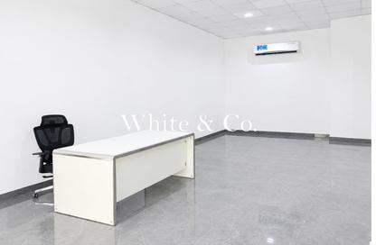 Shop - Studio for sale in Samana Waves 2 - Samana Waves - District 13 - Jumeirah Village Circle - Dubai