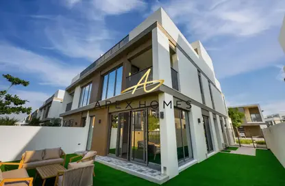Villa - 4 Bedrooms - 5 Bathrooms for rent in Aura Gardens - Tilal Al Ghaf - Dubai