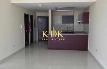 Apartment - 1 Bedroom - 2 Bathrooms for rent in Oasis Tower 1 - Dubai Sports City - Dubai Apartment - 1 Bedroom - 2 Bathrooms for rent in Oasis Tower 1 - Dubai Sports City - Dubai