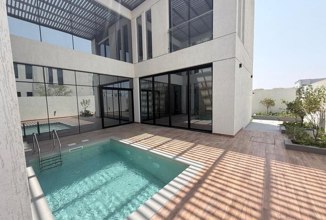 140569402 - Property Main Image