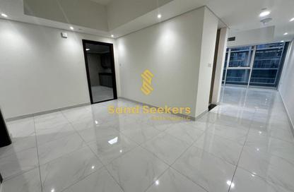 Apartment - 3 - 4 for rent in P1144 - Al Raha Beach - Abu Dhabi