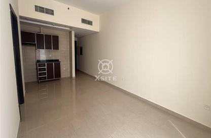 شقة - 1 - 2 للإيجار في برج ريزيدنسي - منطقة 11 - قرية جميرا الدائرية - دبي شقة - 1 - 2 للإيجار في برج ريزيدنسي - منطقة 11 - قرية جميرا الدائرية - دبي