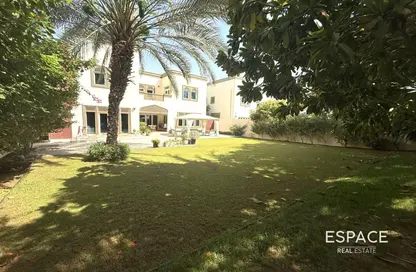 Villa - 3 Bedrooms - 4 Bathrooms for sale in Regional Small - Regional - Jumeirah Park - Dubai