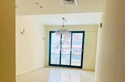 شقة - غرفة نوم - 2 حمامات للايجار في سفانام كراون - واحة دبي للسيليكون - دبي