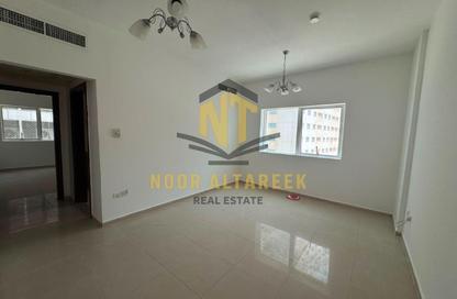 Apartment - 1 - 1 for rent in Al Khan Corniche - Al Khan - Sharjah