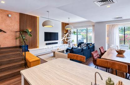 Townhouse - 4 - 4 for rent in Richmond - Damac Hills - Dubai