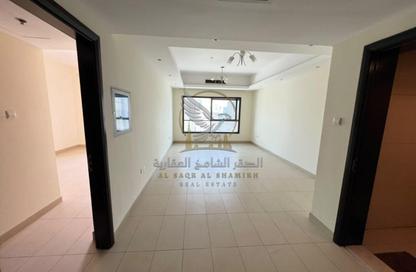 Apartment - 1 - 2 for rent in Al Khan Corniche - Al Khan - Sharjah