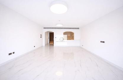 Apartment - 2 Bedrooms - 3 Bathrooms for rent in Jood Residence Plaza - Al Muraqqabat - Deira - Dubai