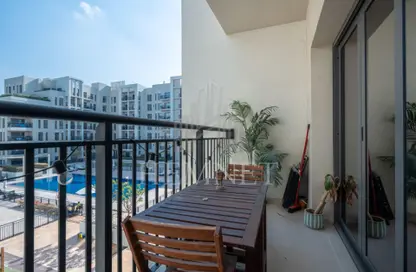 Apartment - 2 Bedrooms - 2 Bathrooms for sale in Hayat Boulevard 2B - Hayat Boulevard 2 - Hayat Boulevard - Town Square - Dubai