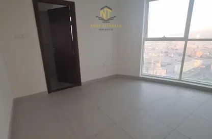 شقة - 2 غرف نوم - 3 حمامات للايجار في شارع التعاون الجديد - التعاون - الشارقة