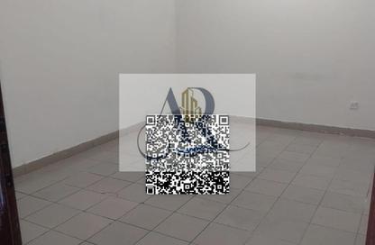 سكن عمال - استوديو - 8 حمامات للايجار في 1 الجرف - الجرف - عجمان وسط المدينة - عجمان