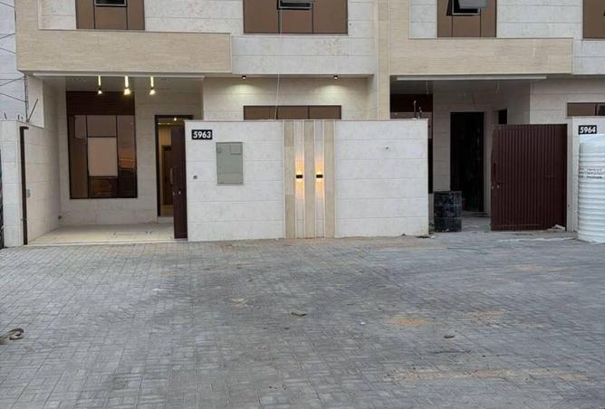 102833676 - Property Main Image