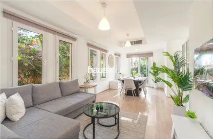 Villa - 2 Bedrooms - 3 Bathrooms for sale in Springs 7 - The Springs - Dubai