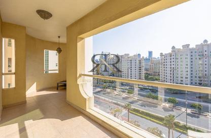 Apartment - 2 Bedrooms - 2 Bathrooms for rent in Al Khudrawi - Shoreline Apartments - Palm Jumeirah - Dubai