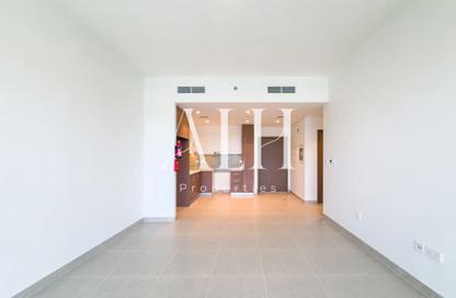 Apartment - 2 Bedrooms - 2 Bathrooms for rent in Seagate Building 3 - Seagate - Mina Rashid - Dubai