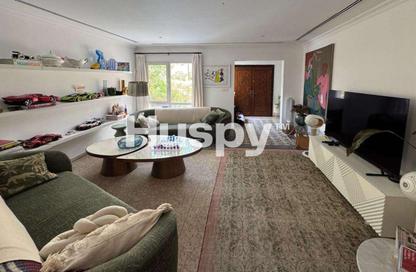 Villa - 3 Bedrooms - 3 Bathrooms for rent in Meadows 6 - Meadows - Dubai