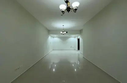 شقة - 3 غرف نوم - 4 حمامات للايجار في الخان لاجون - الخان - الشارقة