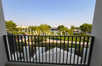 Townhouse - 3 Bedrooms - 4 Bathrooms for sale in Greenview - Emaar South - Dubai South (Dubai World Central) - Dubai