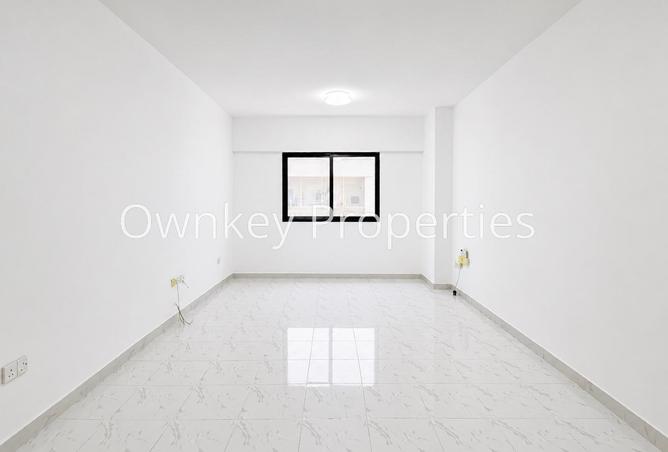 125195742 - Property Main Image