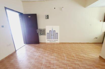 Apartment - Studio - 1 Bathroom for rent in Muwailih Building - Muwaileh - Sharjah