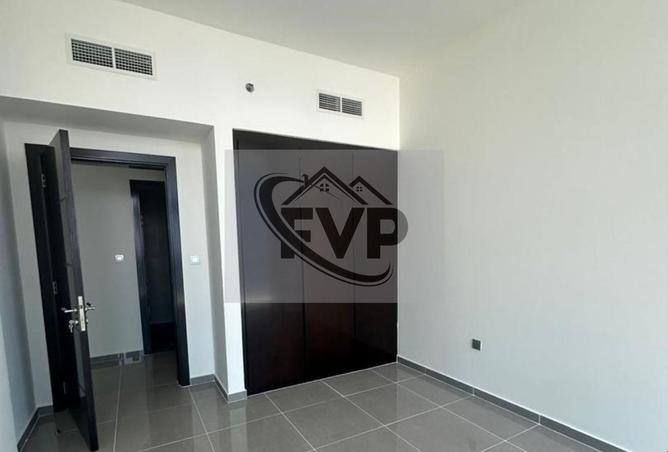 73841717 - Property Image 3