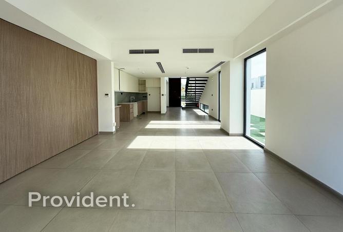 78998379 - Property Image 2