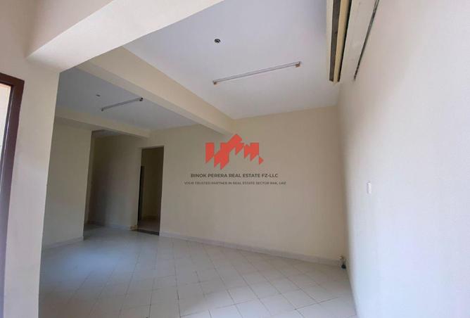 53576235 - صورة العقار 2