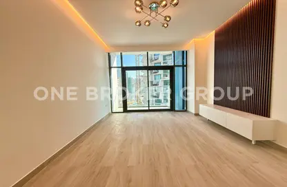 Apartment - 1 Bedroom - 2 Bathrooms for rent in The East Crest by Meteora - District 17 - Jumeirah Village Circle - Dubai