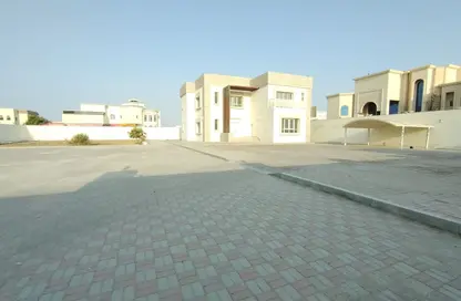 فيلا - 5 غرف نوم - 6 حمامات للايجار في مركز محمد بن زايد - مدينة محمد بن زايد - أبوظبي