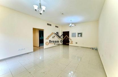 Apartment - 2 Bedrooms - 3 Bathrooms for rent in Al Khair Building - Dubai Silicon Oasis - Dubai