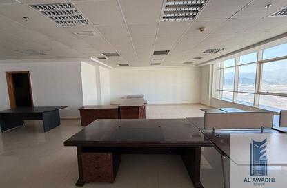 Office Space - 2 Bedrooms - 1 Bathroom for rent in Al Awadhi Tower - Sheikh Hamad Bin Abdullah St. - Fujairah