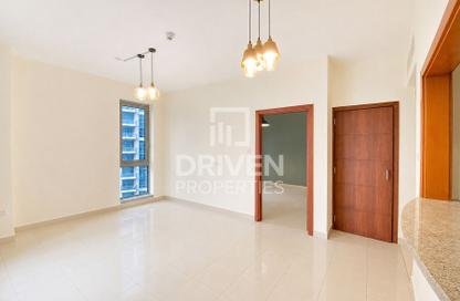 Apartment - 1 - 1 for rent in Standpoint Tower 1 - Standpoint Towers - Downtown Dubai - Dubai