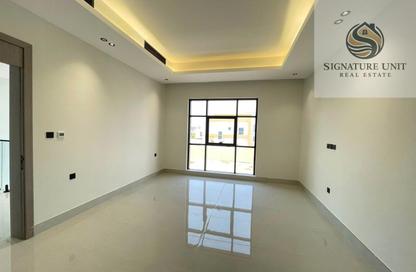 Villa - 4 Bedrooms - 6 Bathrooms for rent in Al Aweer 1 - Al Aweer - Dubai Villa - 4 Bedrooms - 6 Bathrooms for rent in Al Aweer 1 - Al Aweer - Dubai