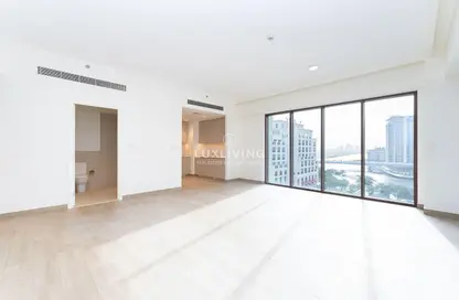 شقة - 2 غرف نوم - 3 حمامات للايجار في جروف في كريك بيتش مبنى 2 - جروف - جريك بيتش - مرسى خور دبي - دبي